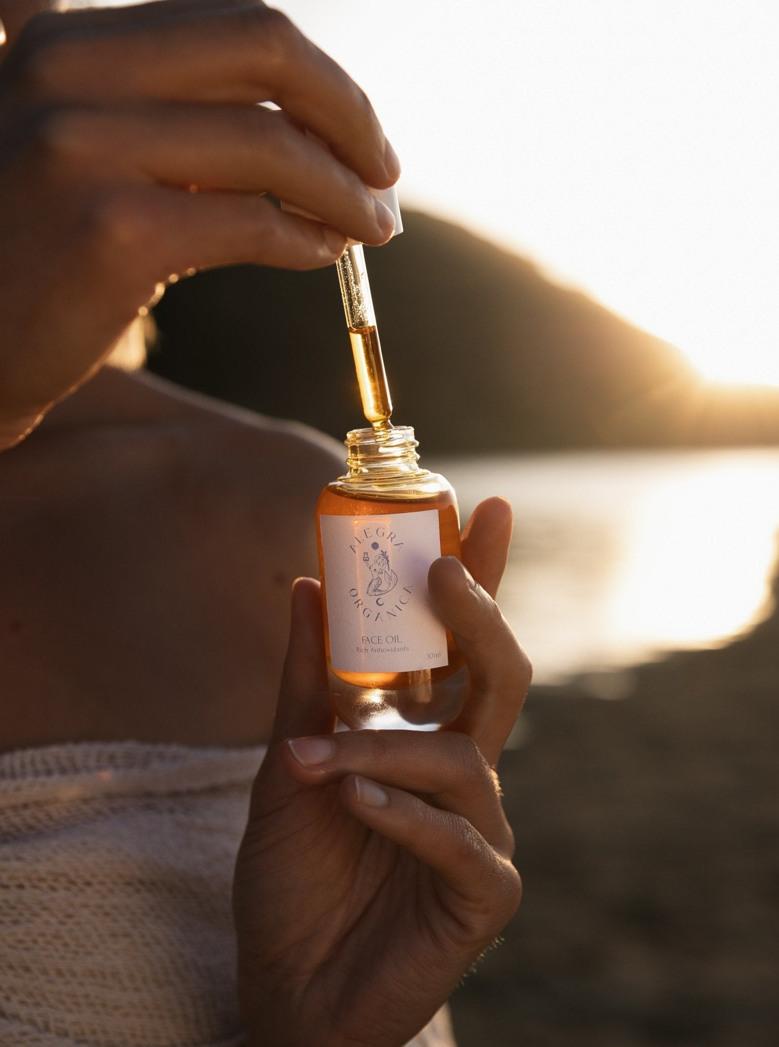 Face Oil - Rich Antioxidants | Clean Natural Organic Face Oil | Alegra Organica